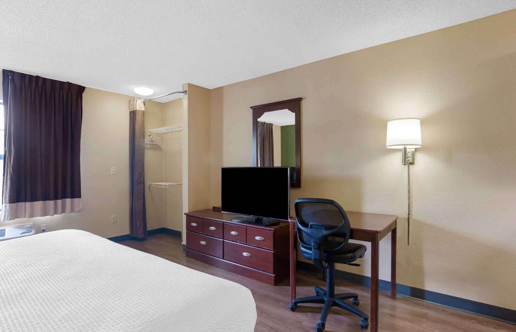 Extended Stay America Suites - Los Angeles - Монровия Экстерьер фото
