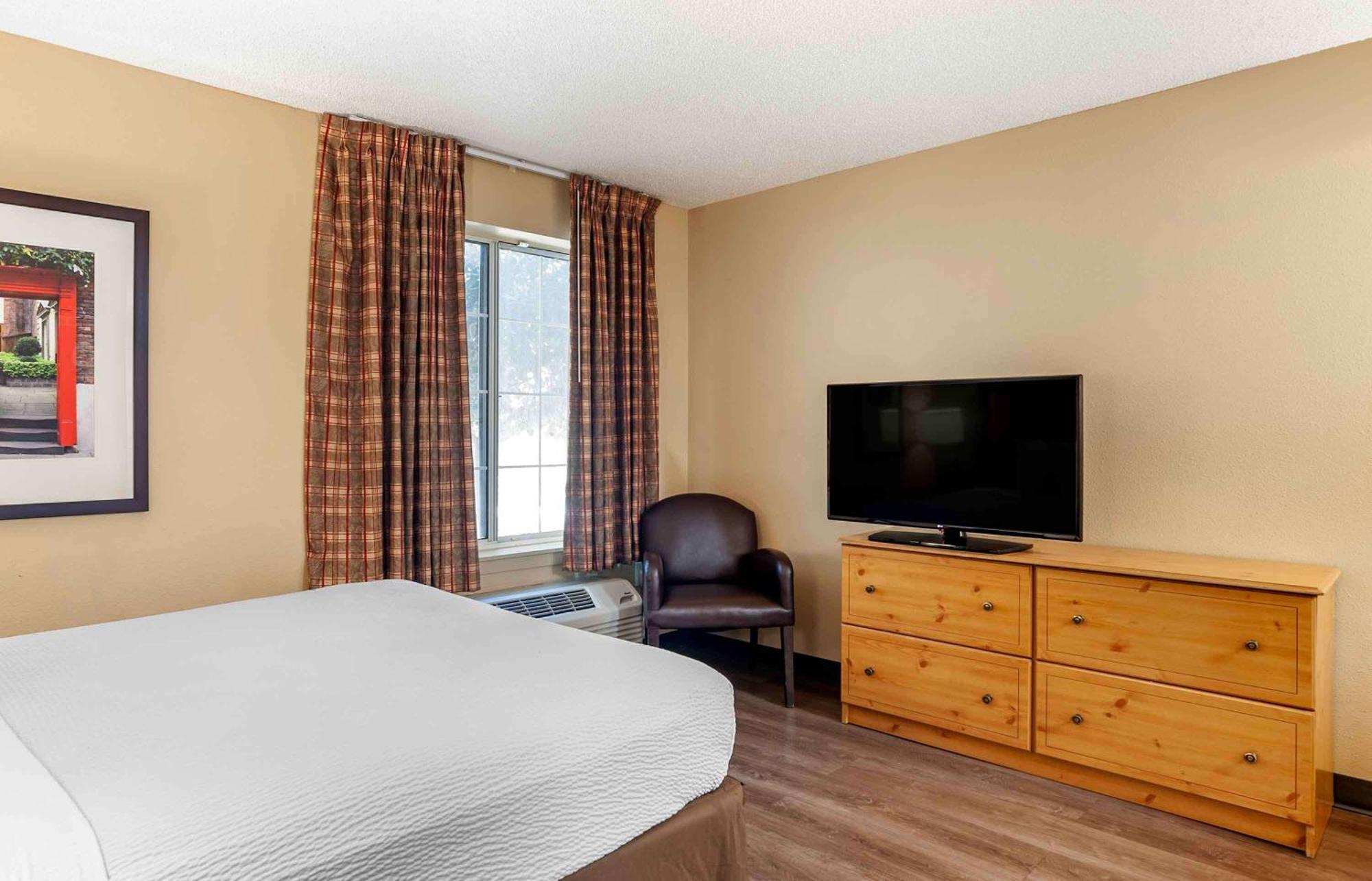 Extended Stay America Suites - Los Angeles - Монровия Экстерьер фото