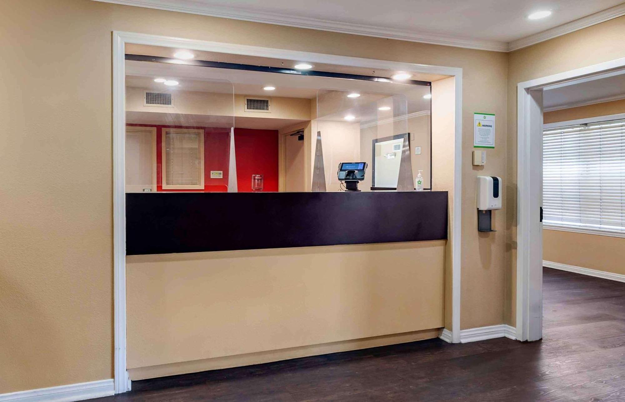 Extended Stay America Suites - Los Angeles - Монровия Экстерьер фото