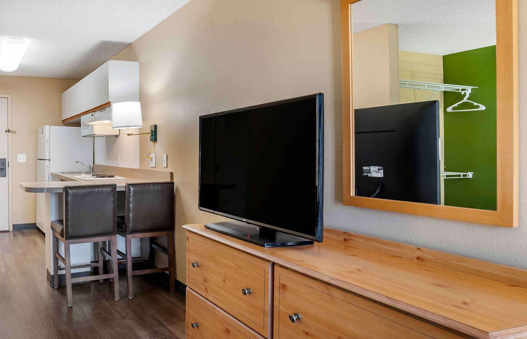 Extended Stay America Suites - Los Angeles - Монровия Экстерьер фото