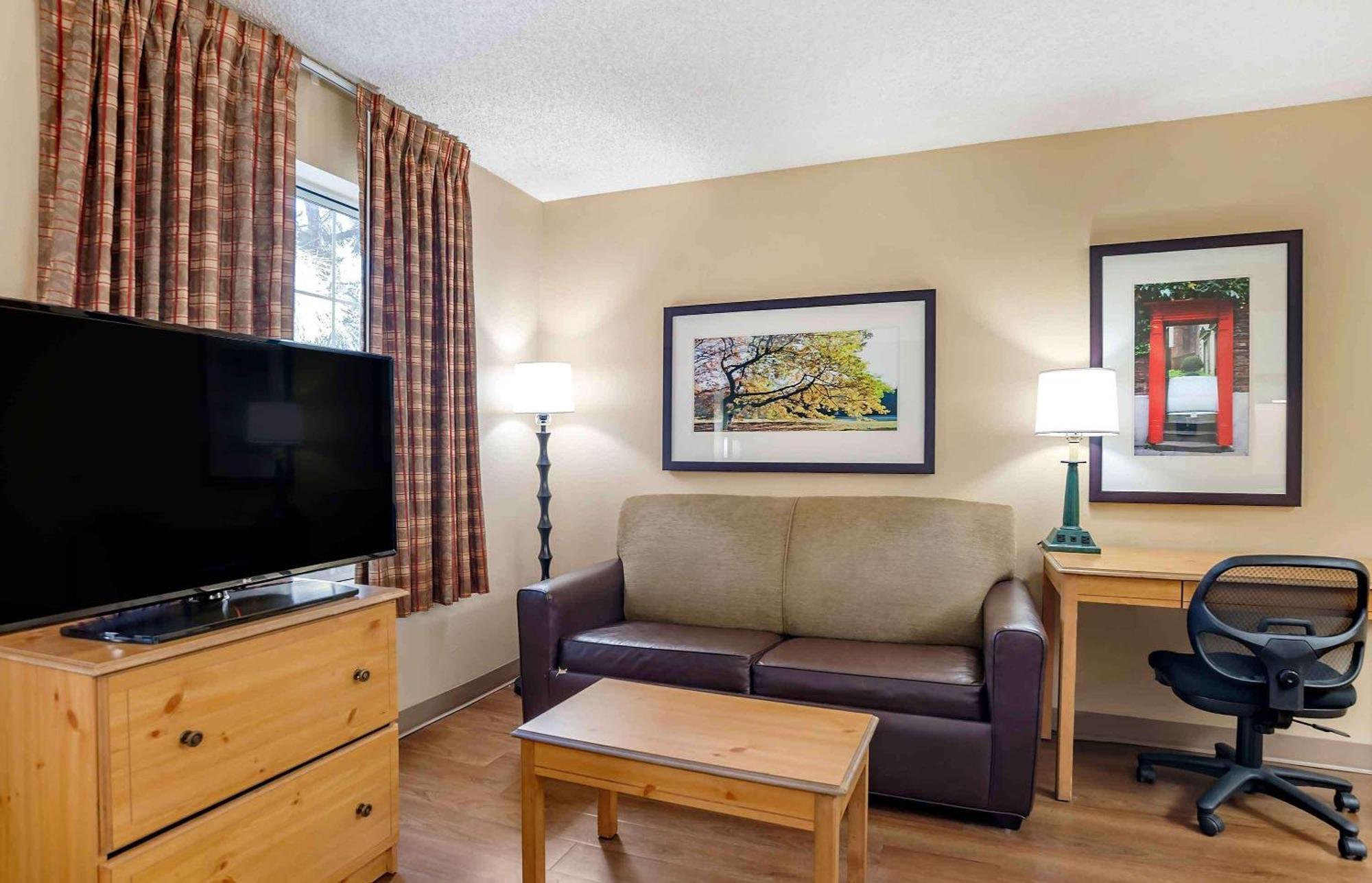 Extended Stay America Suites - Los Angeles - Монровия Экстерьер фото
