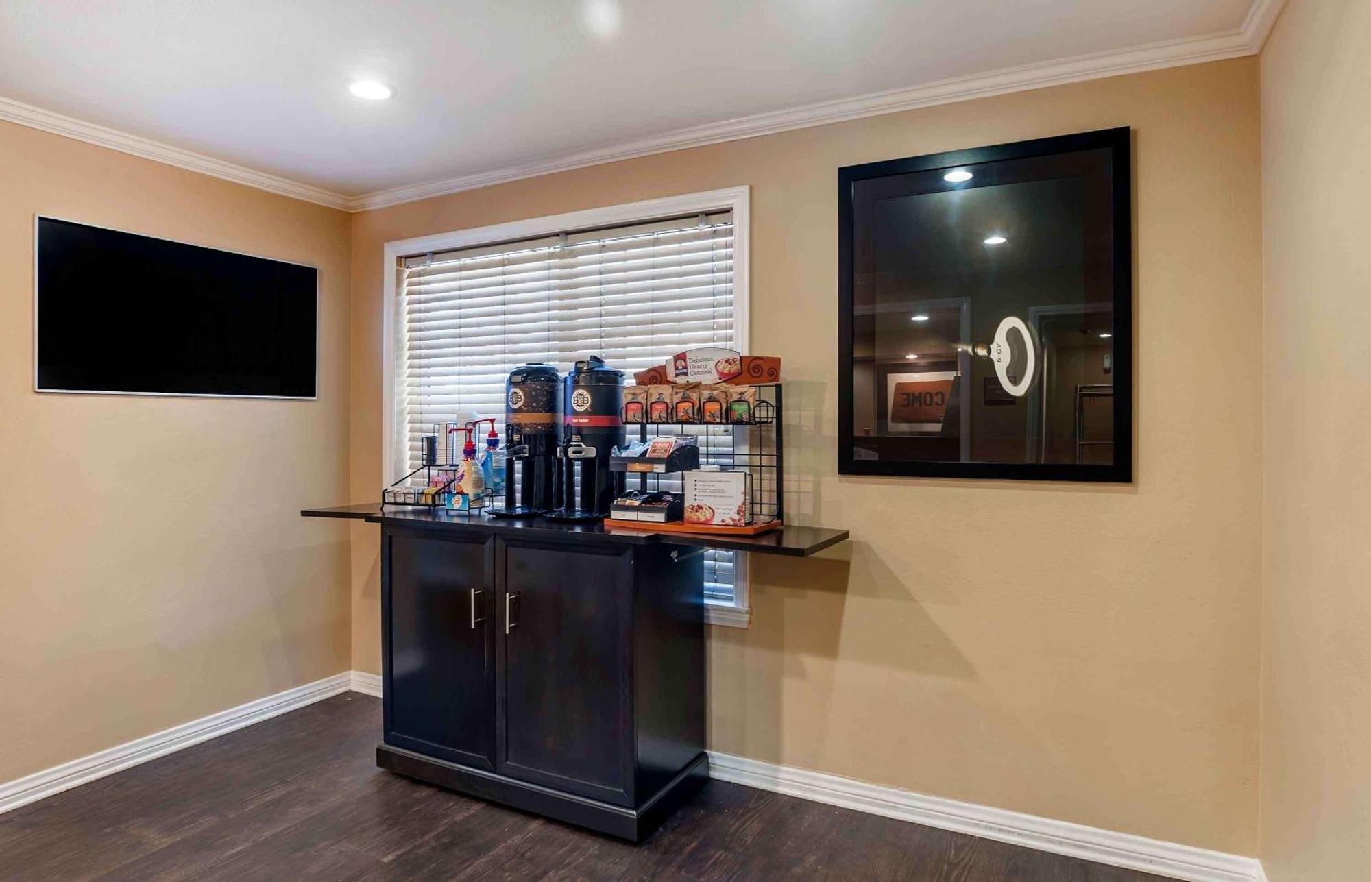 Extended Stay America Suites - Los Angeles - Монровия Экстерьер фото