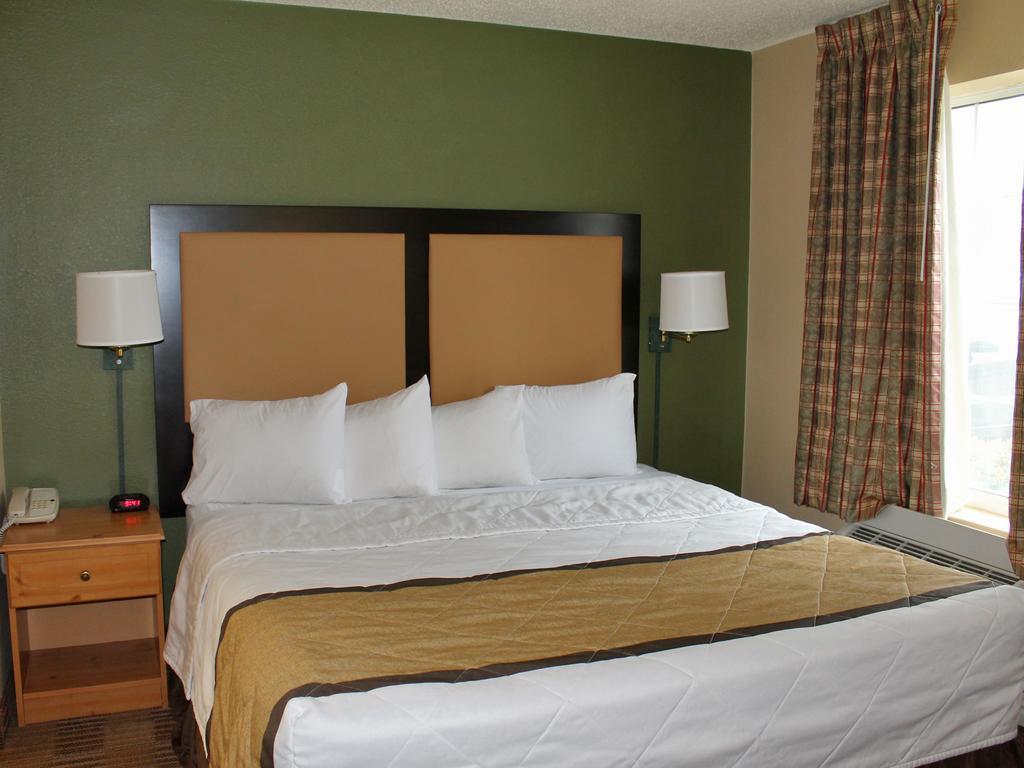Extended Stay America Suites - Los Angeles - Монровия Экстерьер фото